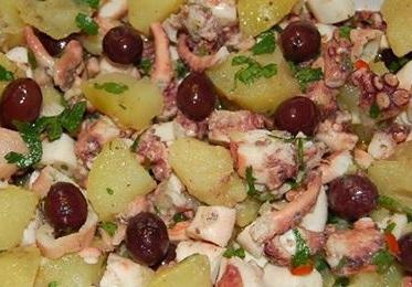 Insalata di polipo, patate e olive